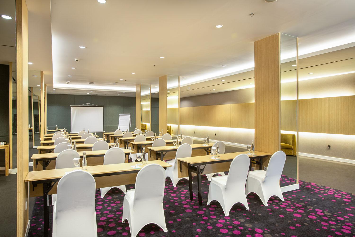 The 1O1 Jakarta Sedayu Darmawangsa Exterior photo